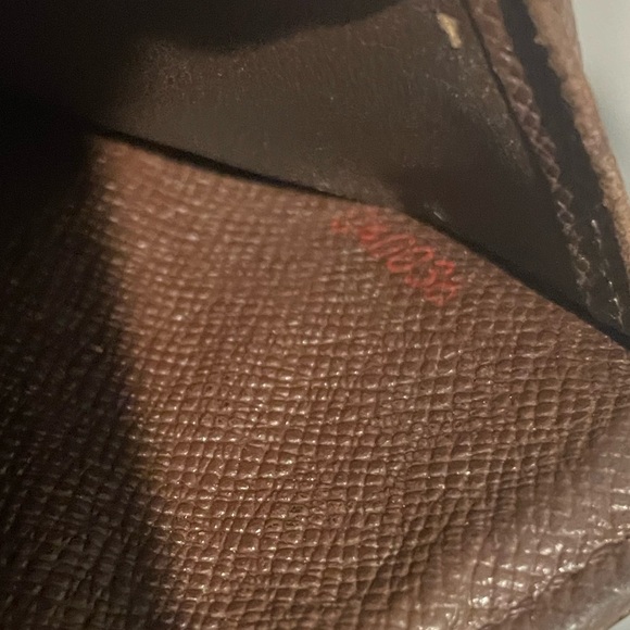 Louis Vuitton Damier Ebene Compact Wallet - Picture 13 of 13